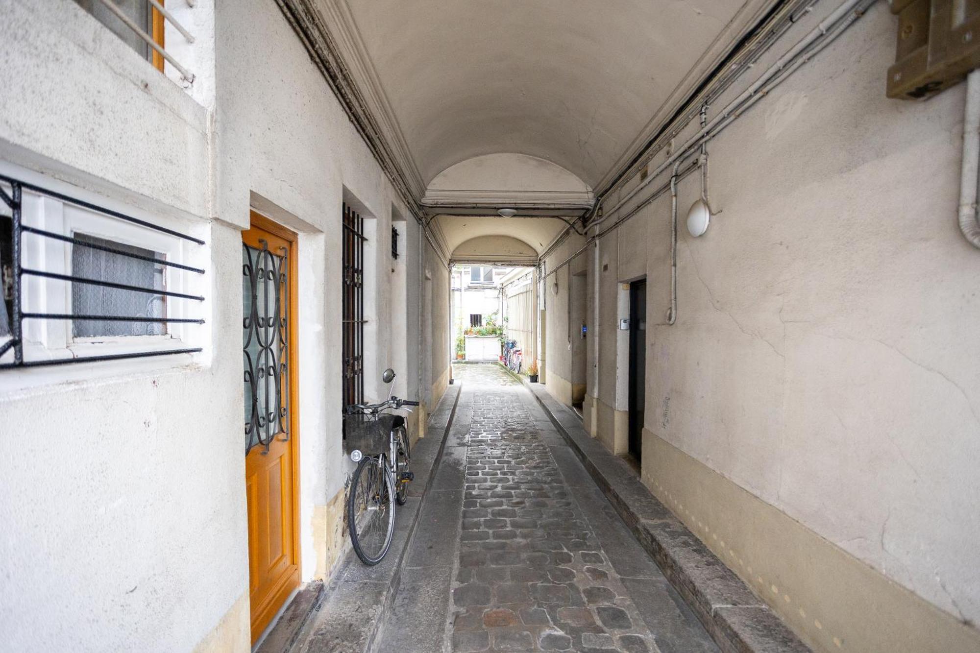 Studio Cosy Romantique En Plein Coeur De Paris Apartment Bagian luar foto